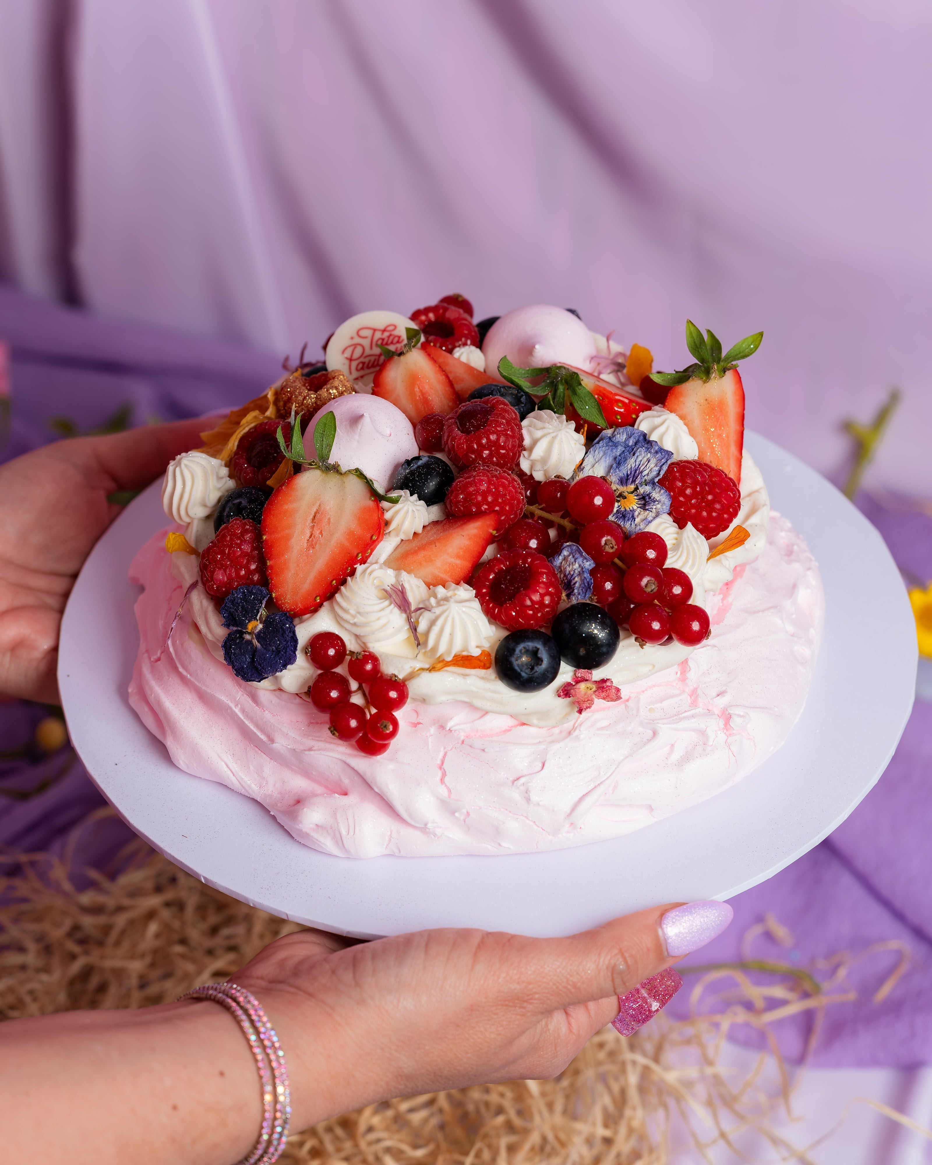 Pavlova fruits rouges - 6 personnes