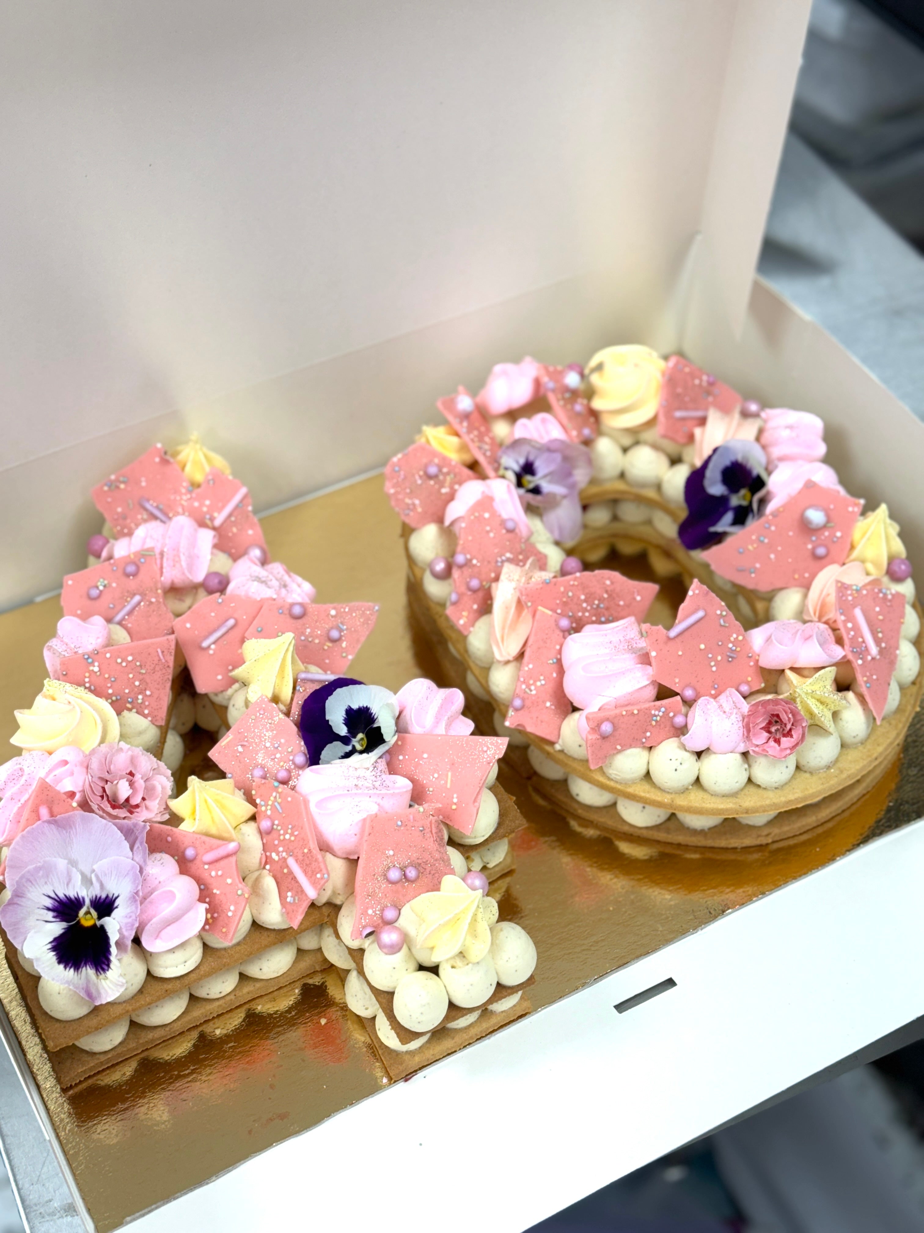 NUMBER CAKE SMALL - 18/20 PARTS